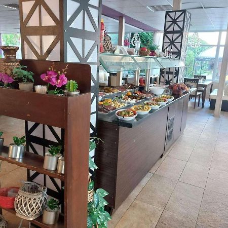 Tropics Hotel Sweti Wlas Exterior foto