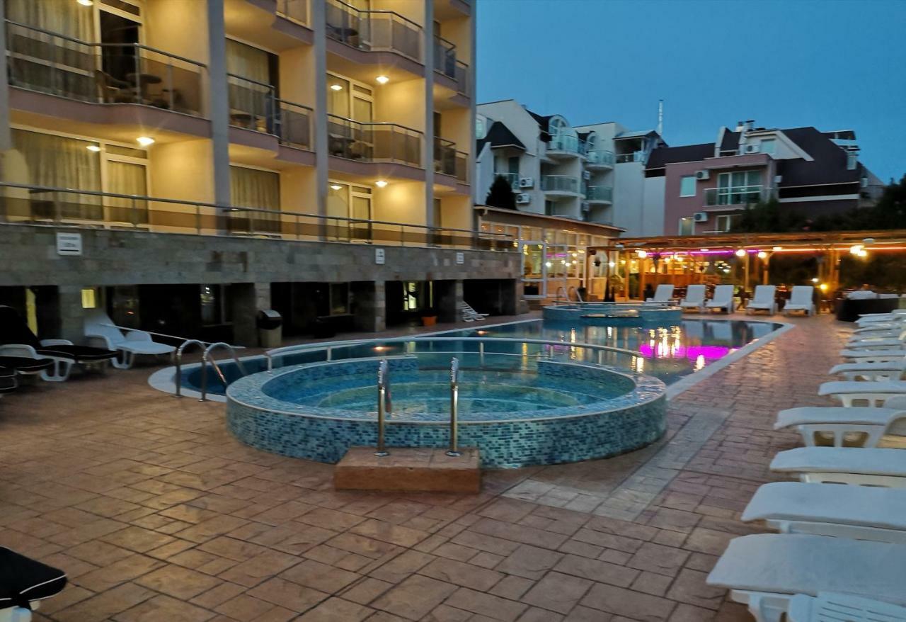 Tropics Hotel Sweti Wlas Exterior foto